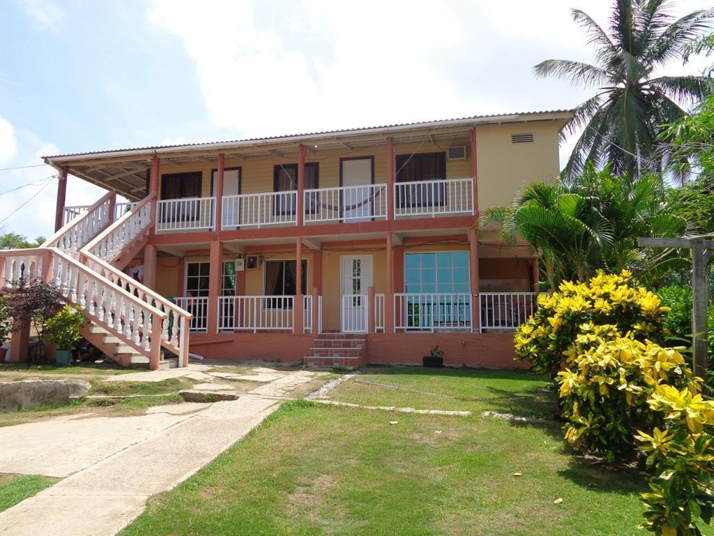 Posada Sweet Anashly Fresh Water Bay المظهر الخارجي الصورة