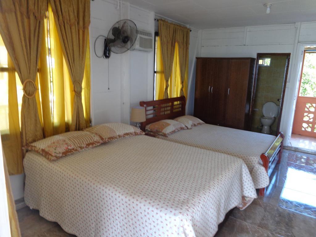Posada Sweet Anashly Fresh Water Bay المظهر الخارجي الصورة