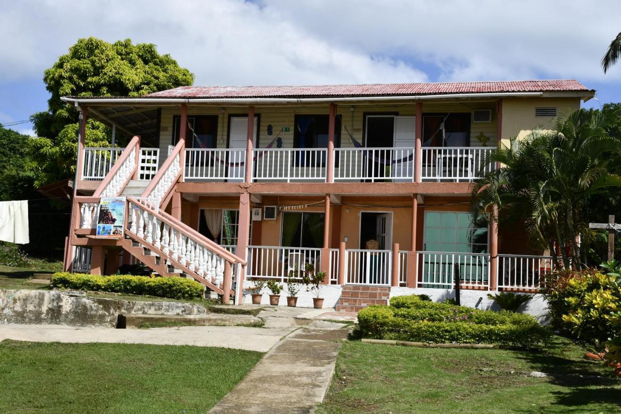 Posada Sweet Anashly Fresh Water Bay المظهر الخارجي الصورة
