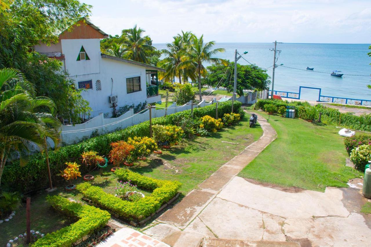 Posada Sweet Anashly Fresh Water Bay المظهر الخارجي الصورة