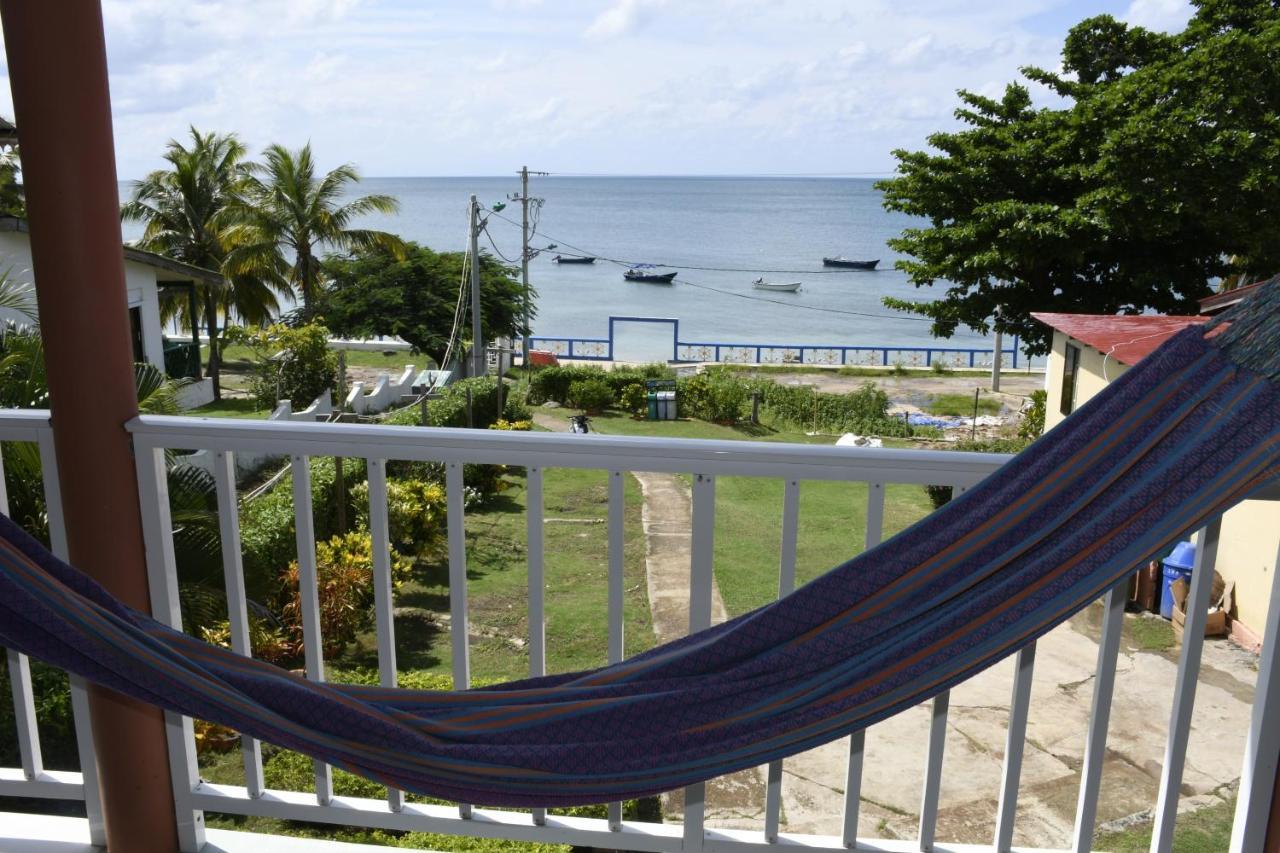 Posada Sweet Anashly Fresh Water Bay المظهر الخارجي الصورة